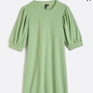 Green Puff Sleeve Mini Sweater Dress